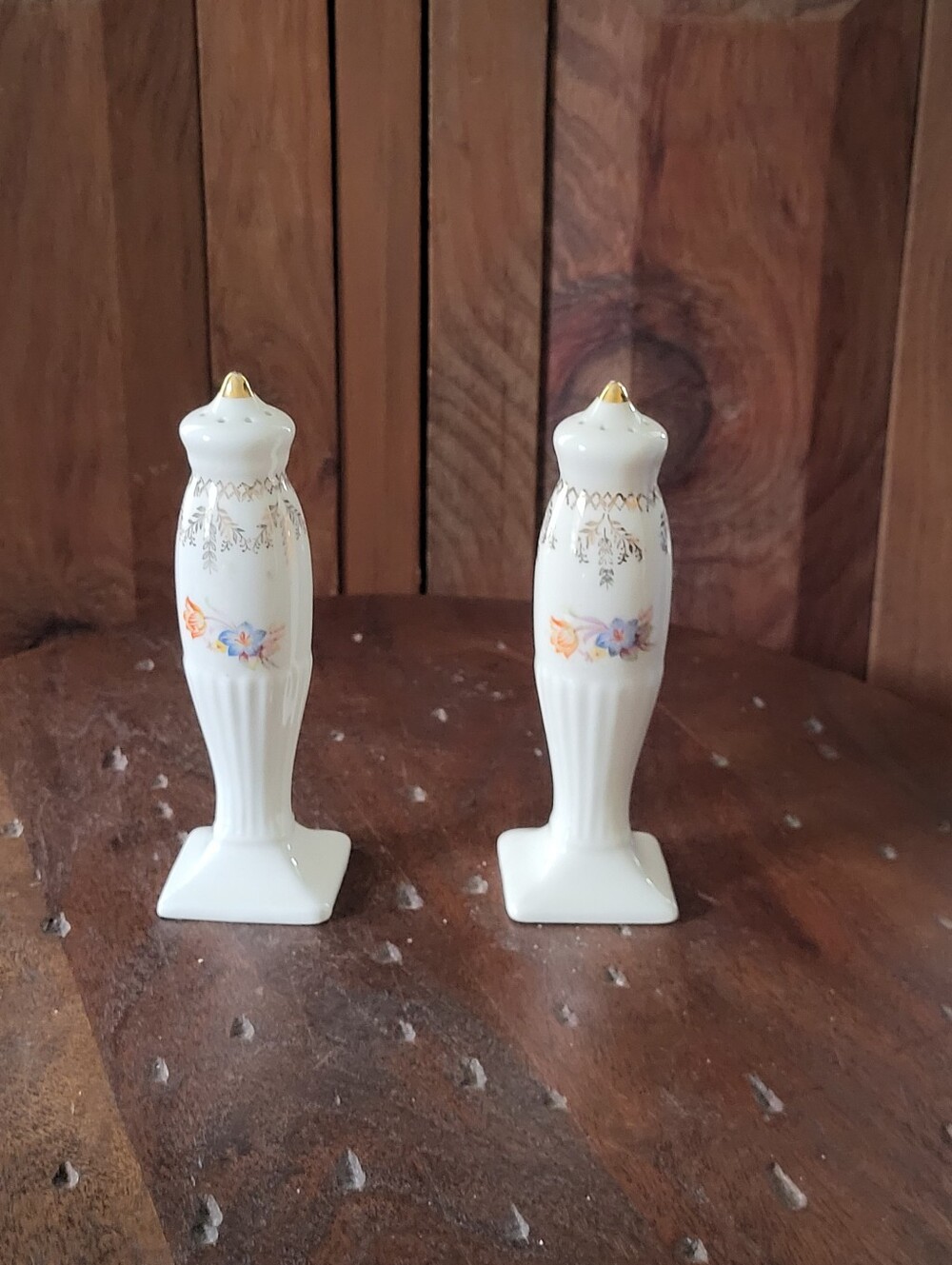 Classic White Porcelain Salt and Pepper Shaker Set with Floral Detail
